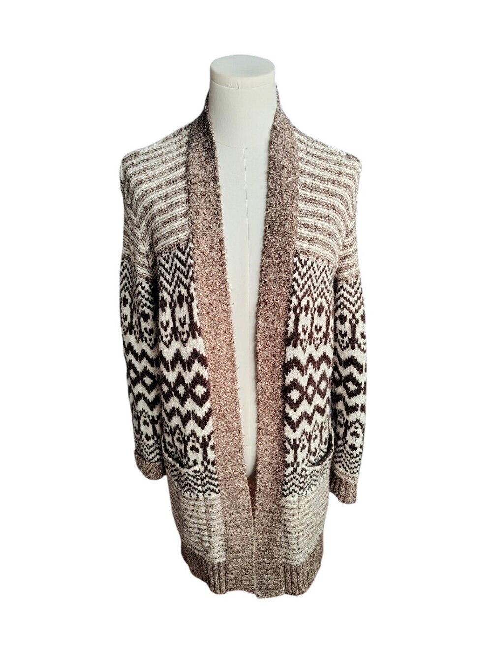 American Eagle Tan and Brown Chevron Wrap Shawl Cardigan Sweater Size Small